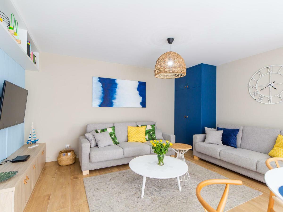 Apartament Wiatr I Woda Z Basenem Rewal Exterior foto